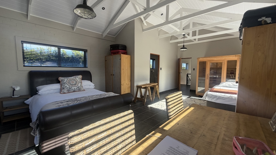 4 Bedroom Property for Sale in Wilderness Central Western Cape